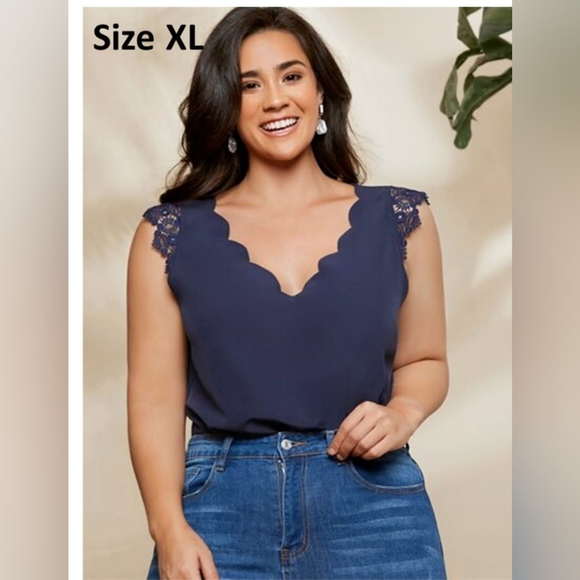 Woman Top - Picture 1 of 1